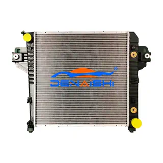 Radiator pro Dodge Libertate Limited V6 3.7L 02-06 at