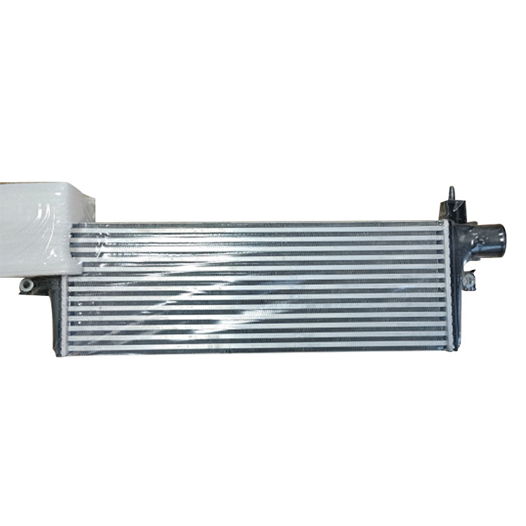 Toyota 16-Currens Intercooler