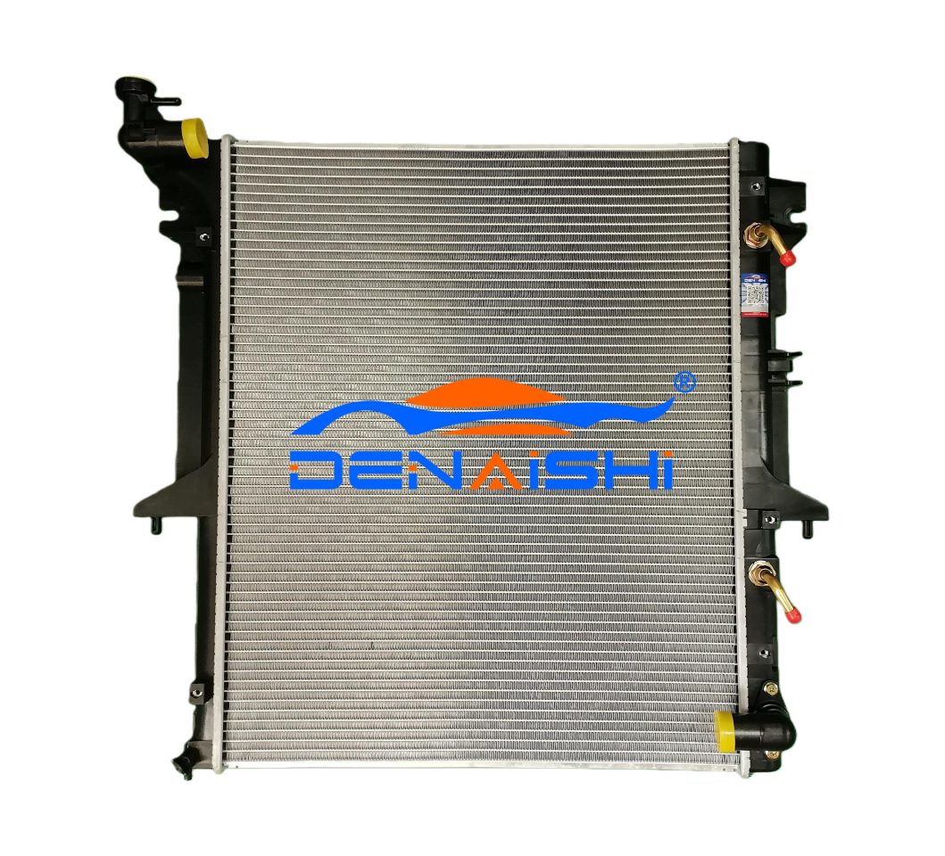 radiator pro Mitsubishi L200'07 AT