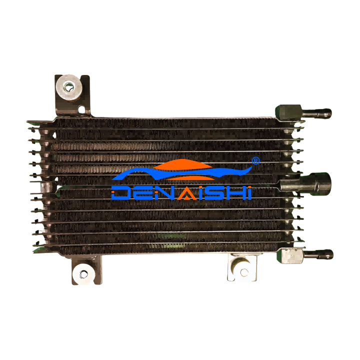 Radiator pro Nissan Rego 2.5T MMVIII